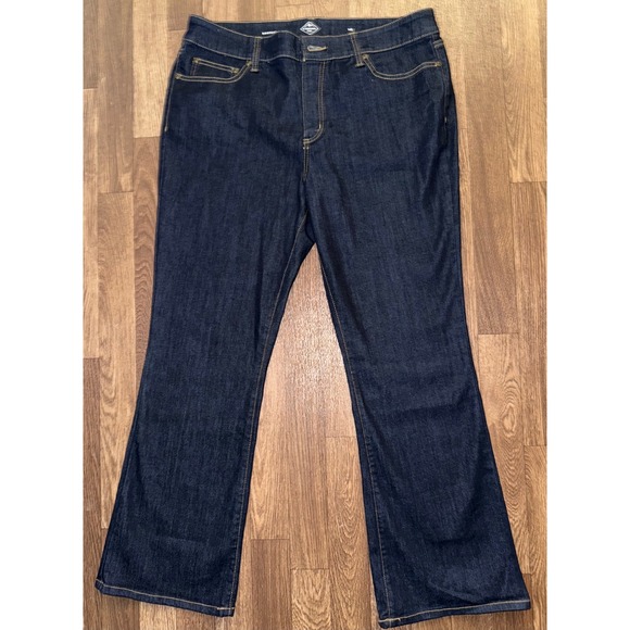 St. John's Bay‎ Bootcut Jeans Dark Wash Denim Classic Fit Women's 14S - Picture 1 of 4